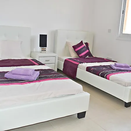 Apartment Coral Bay 102 *