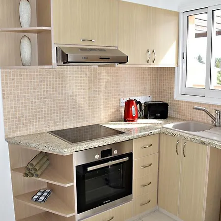 Apartment Coral Bay 102 *